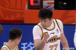 LOL赛事-广东队绝杀上海队，张镇麟点燃赛场