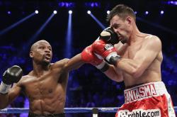 英雄联盟总决赛2025-上海滩之夜，当东方战术洪流淹没雄鹿，约基奇化身定海神针