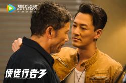 -德罗赞关键先生显威，马刺正面击溃勇士展现团队力量