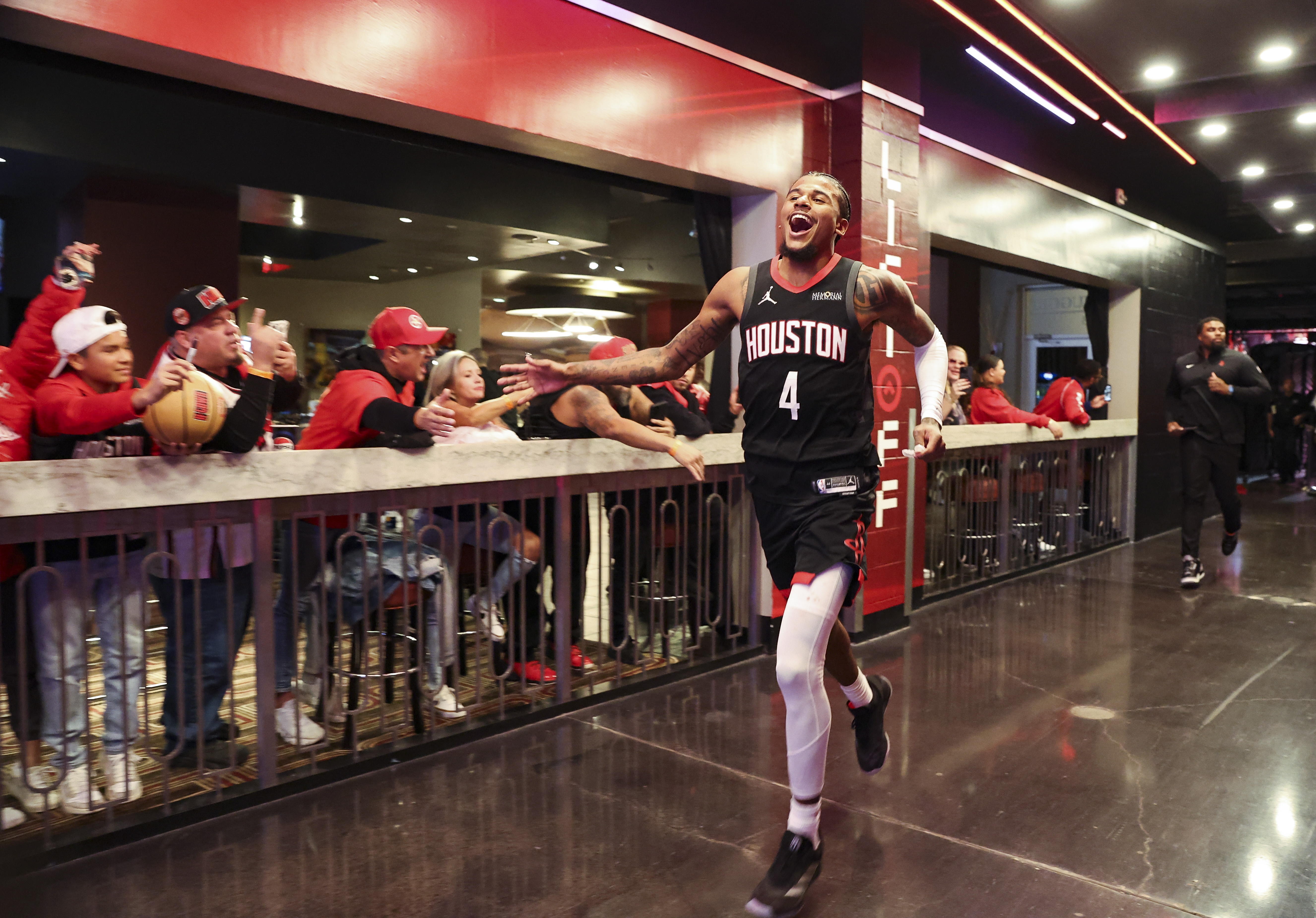 热火客场力克黄蜂,继续上升的简单介绍 热火客场力克黄蜂,继续上升的简单介绍