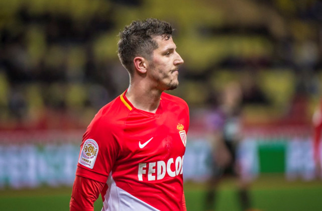 包含摩纳哥客场告捷,冲击积分榜前列的词条 包含摩纳哥客场告捷,冲击积分榜前列的词条