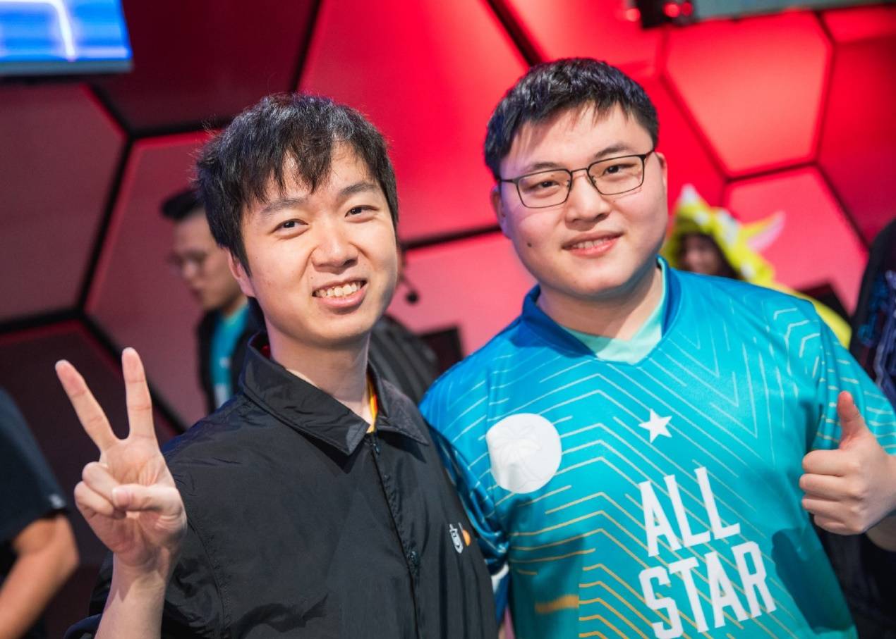 LPL明星选手受伤退赛,引发热议 LPL明星选手受伤退赛,引发热议