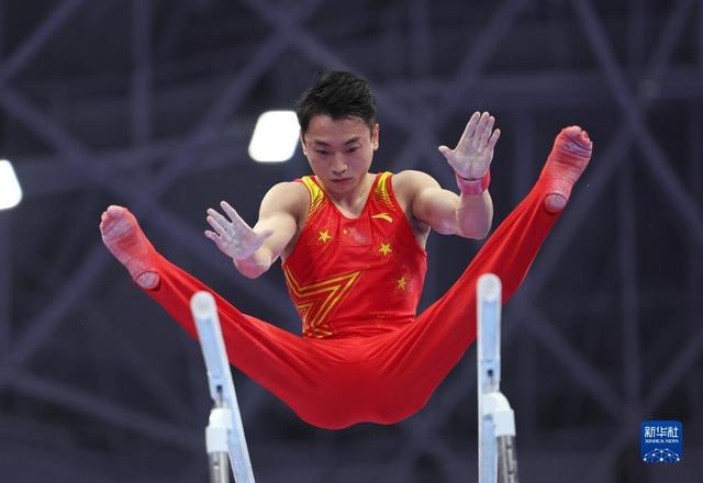 中国体操队获得团体冠军,强势表现 中国体操队获得团体冠军,强势表现