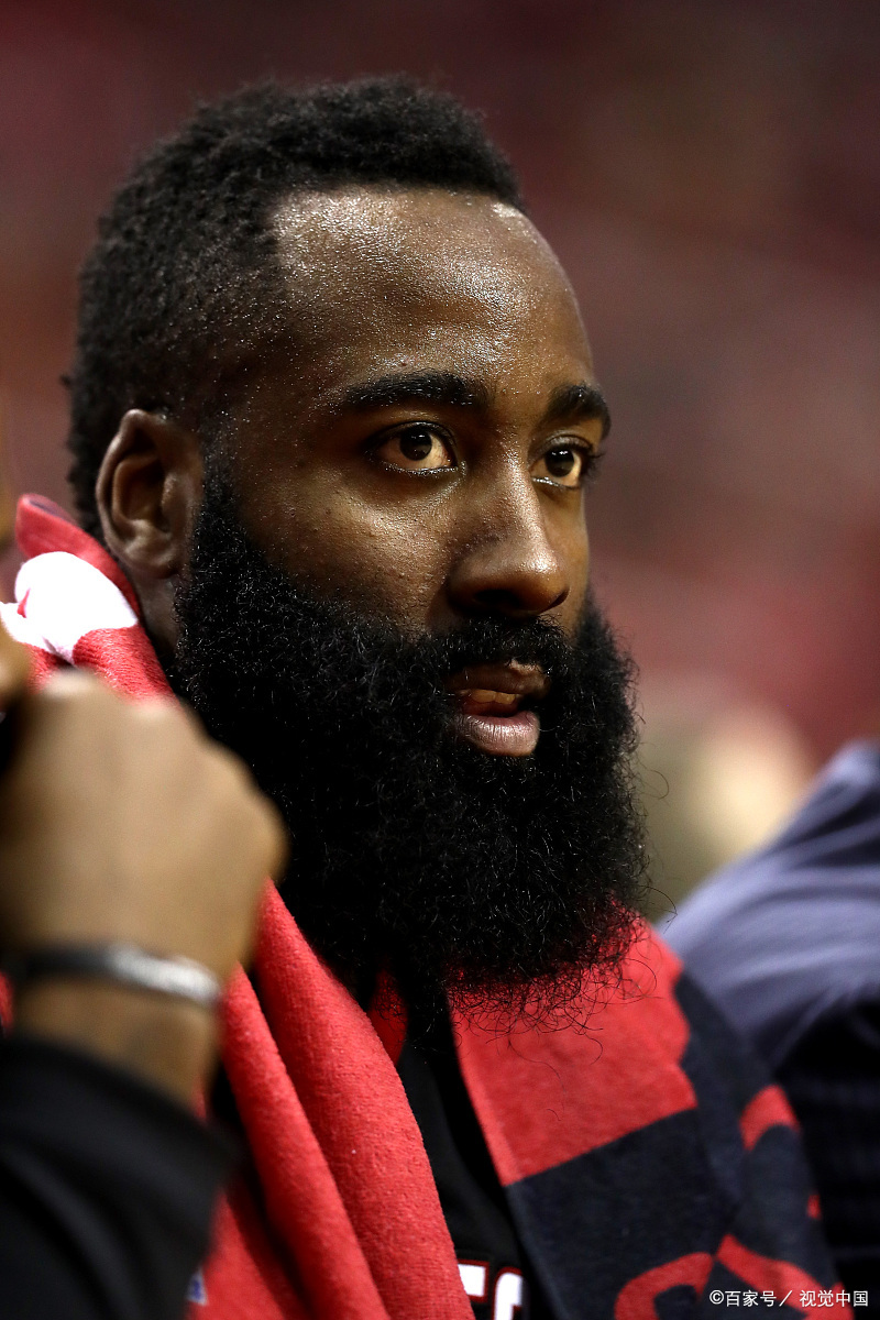 北极洲球队出人意料获胜，成为冠军热门