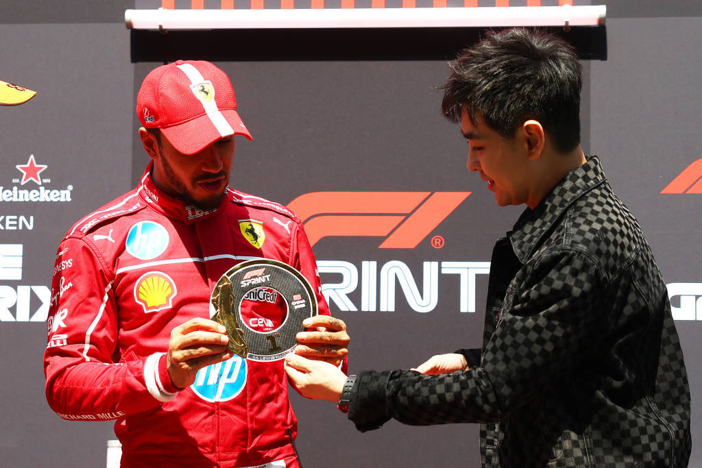 威廉姆斯鏖战哈斯车队，汉密尔顿高光表现