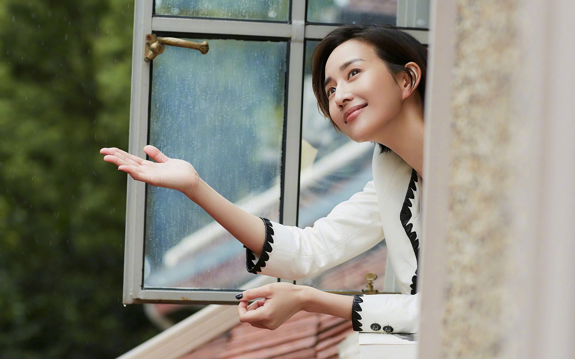 弹无虚发！范弗利特关键5分定乾坤，黄蜂末节逆转爵士锁定胜局