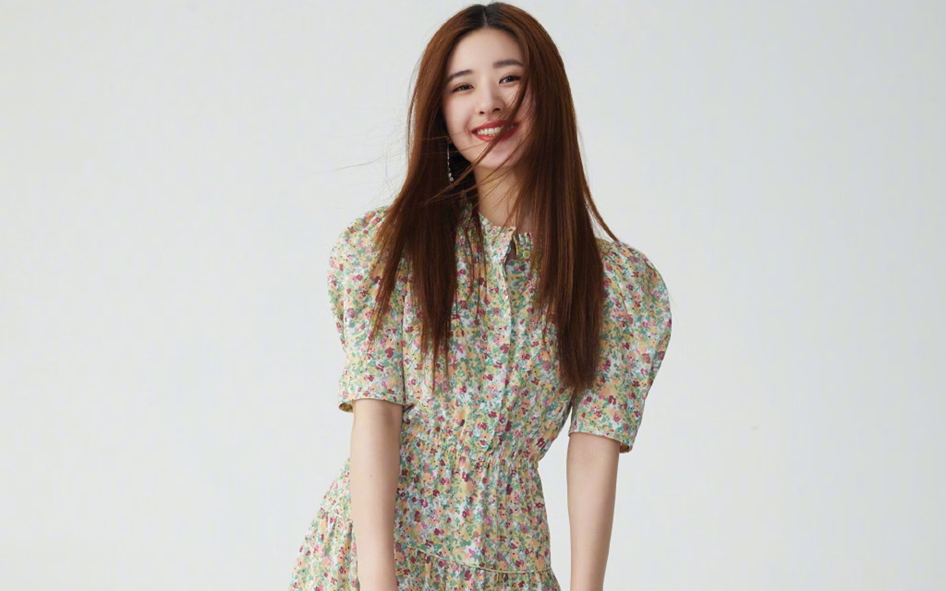 绿色狂飙撕裂欧洲！金发魔术师卡瓦哈尔双响弑杀葡萄牙