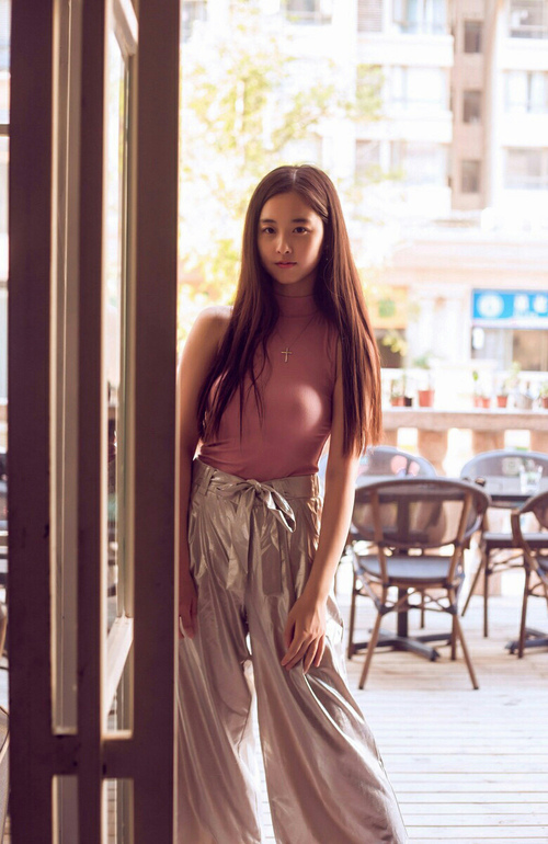 神迹降临绿茵场!爱尔兰队史诗一波流,皮克天神下凡一己之力击穿哥伦比亚